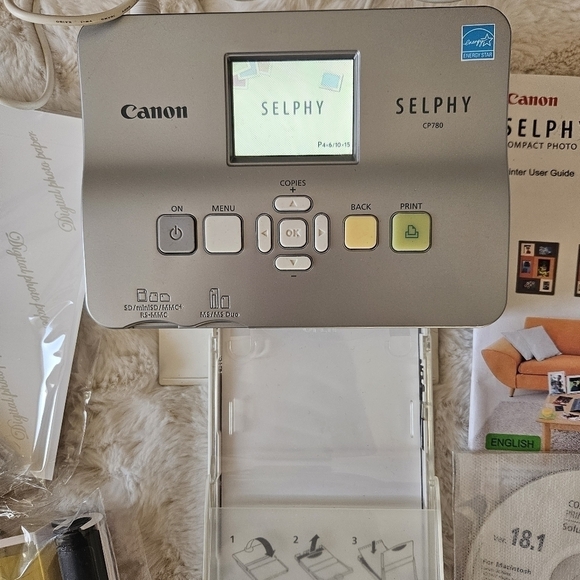 Canon Selphy CP780 Silver Lightweight Portable Digital Compact Photo Printer - Picture 2 of 9